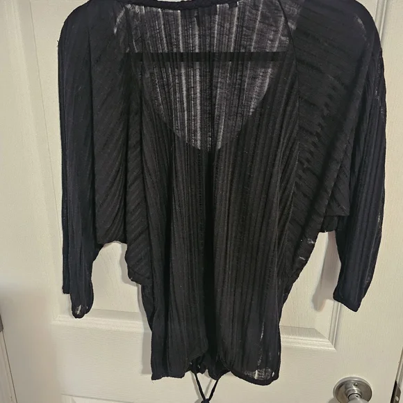 GUESS Sheer Black Button-Up Top Womens Size S - Picture 2 of 8